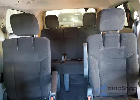 2016 Dodge Grand Caravan Sxt z USA, uszkodzony, nr VIN 2C4RDGCG7GR309896